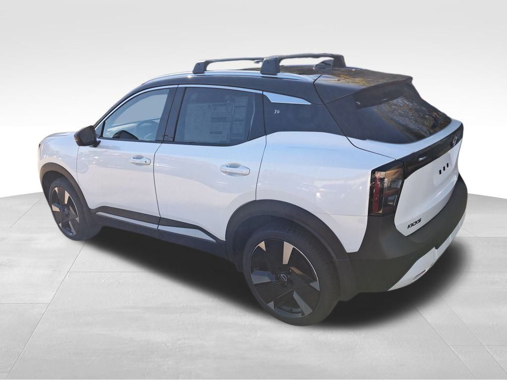 2026 Nissan Kicks SR White at South Hills Kia