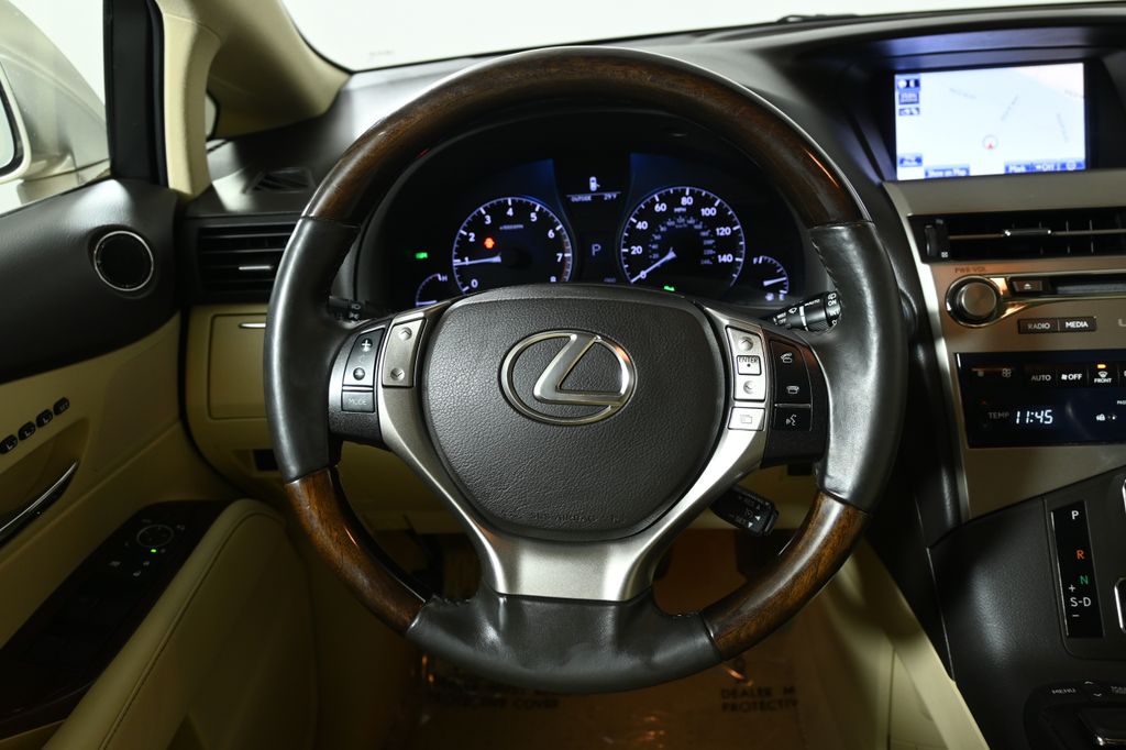Thumbnail: 2015 Lexus RX - 18