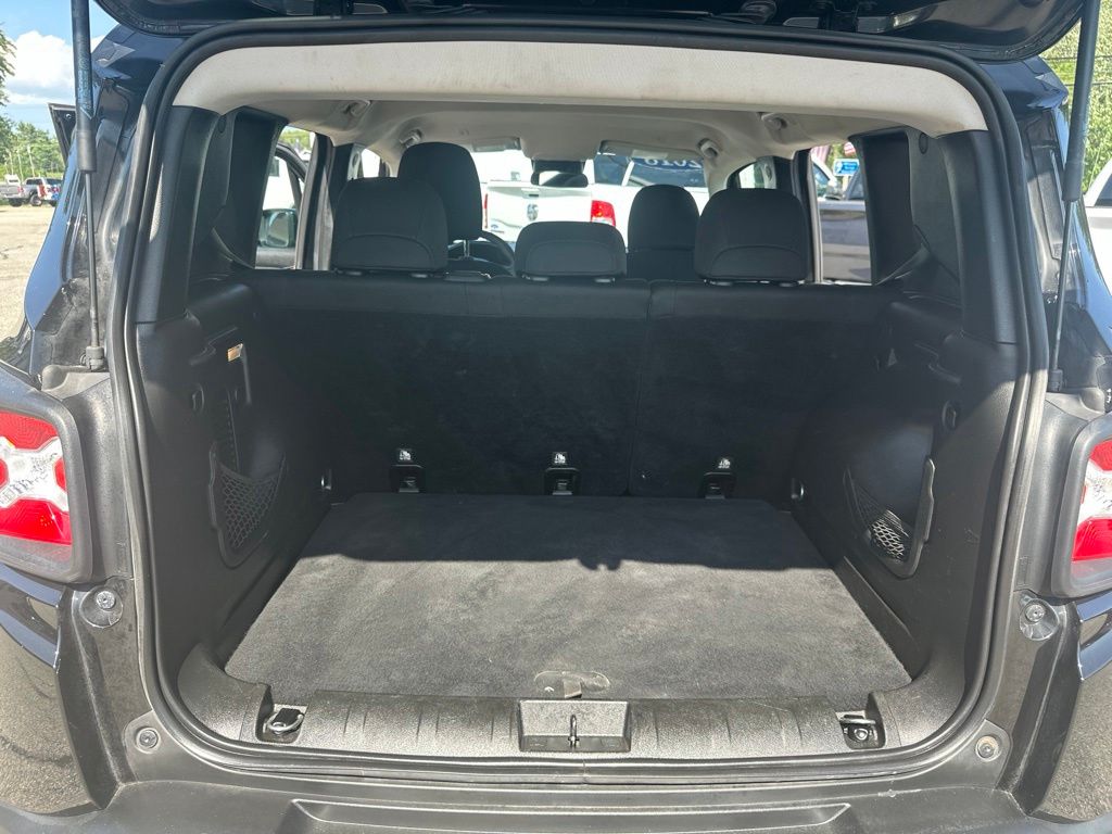 Used 2018 Jeep Renegade SUV