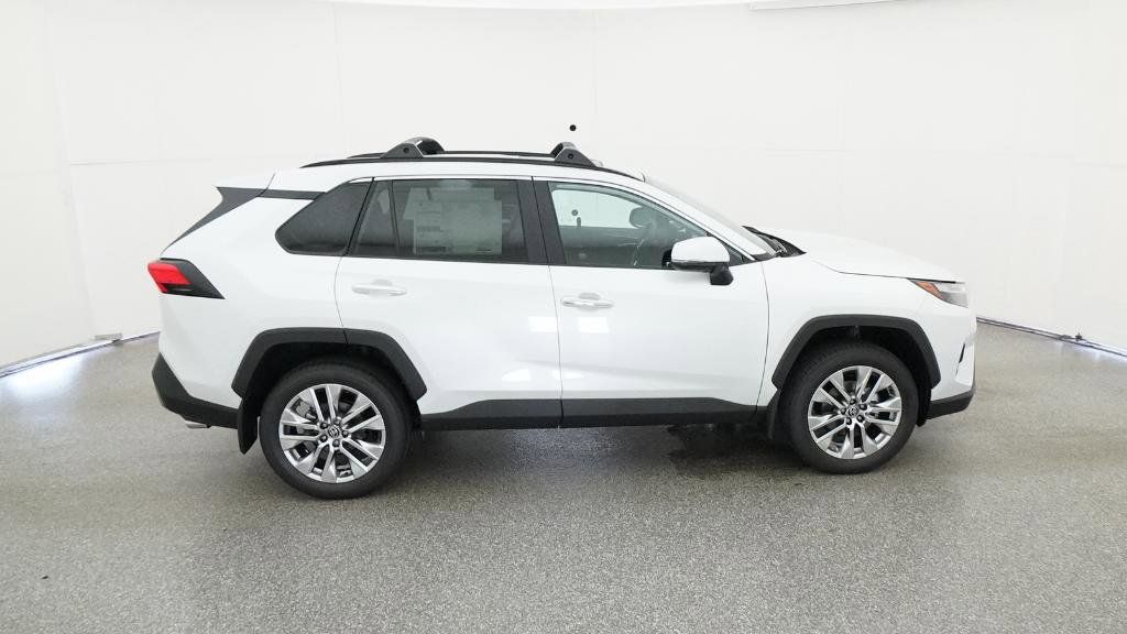 Thumbnail: 2025 Toyota RAV4 - 10