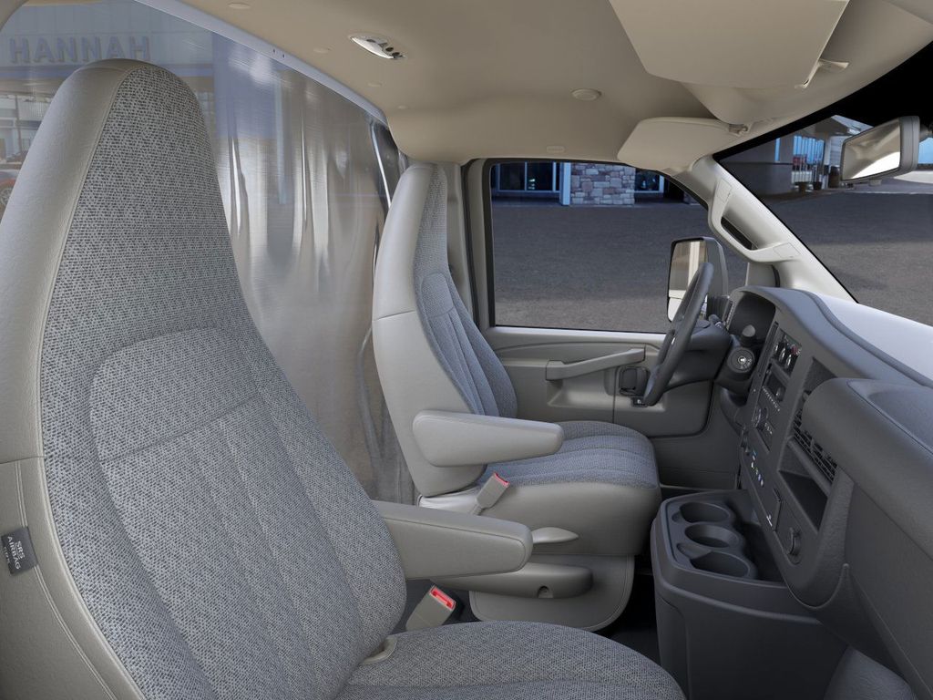 2025 Chevrolet Express 3500 Work Van