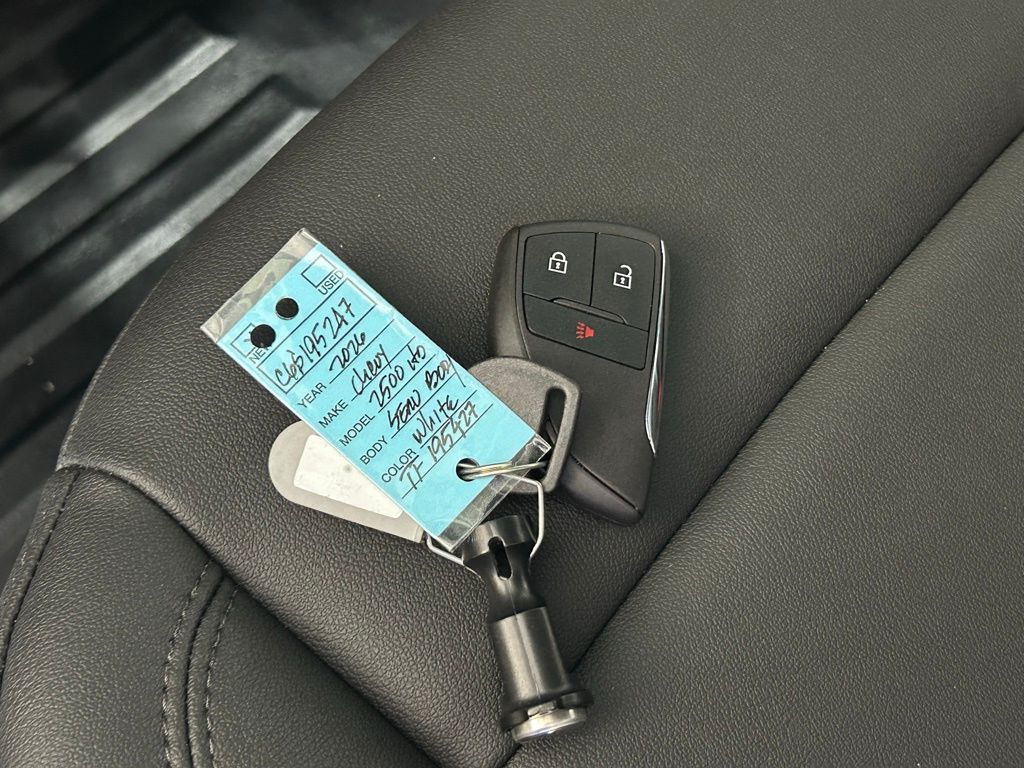 New 2026 Summit White Chevrolet Work Truck image 50