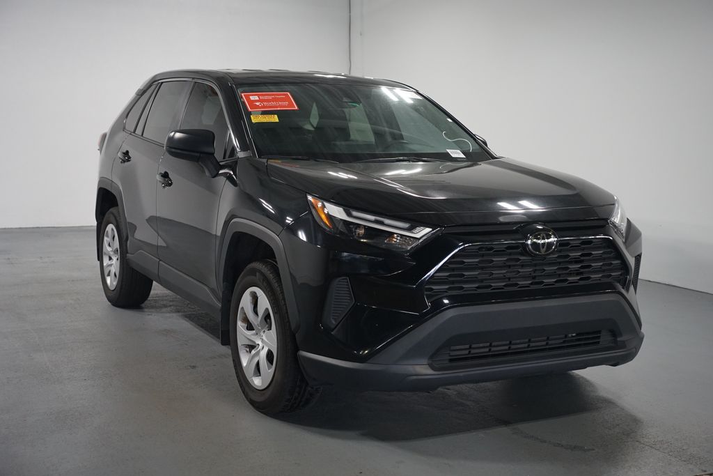 Thumbnail: 2024 Toyota RAV4 - 3