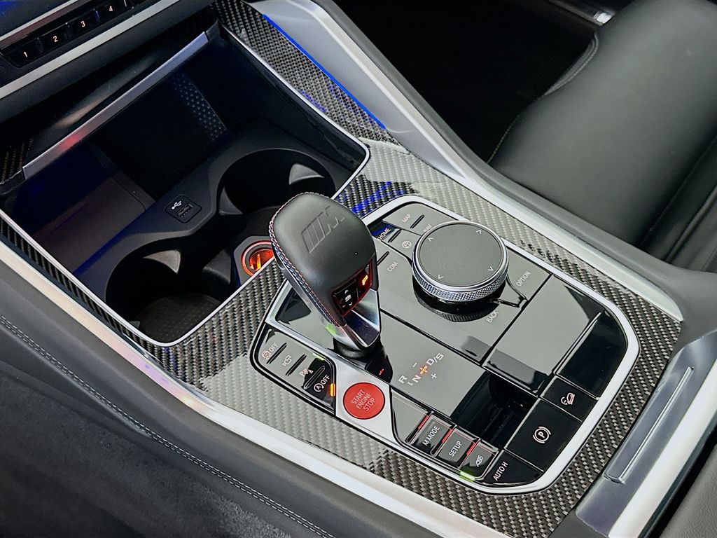 Thumbnail: 2023 BMW X6 - 17