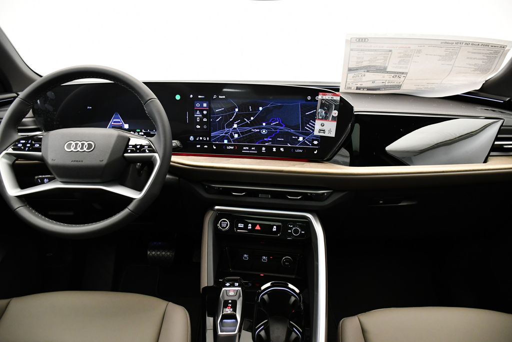 Thumbnail: 2025 Audi Q5 - 19