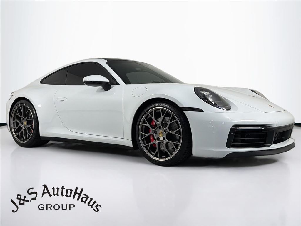 White 2020 Porsche 911 Coupe Rear-Wheel Drive 8-Speed Automatic
