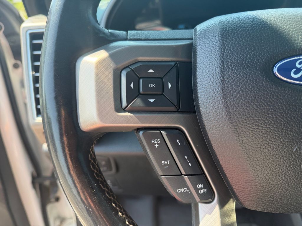 2018 White Ford F-150 4X4 Truck