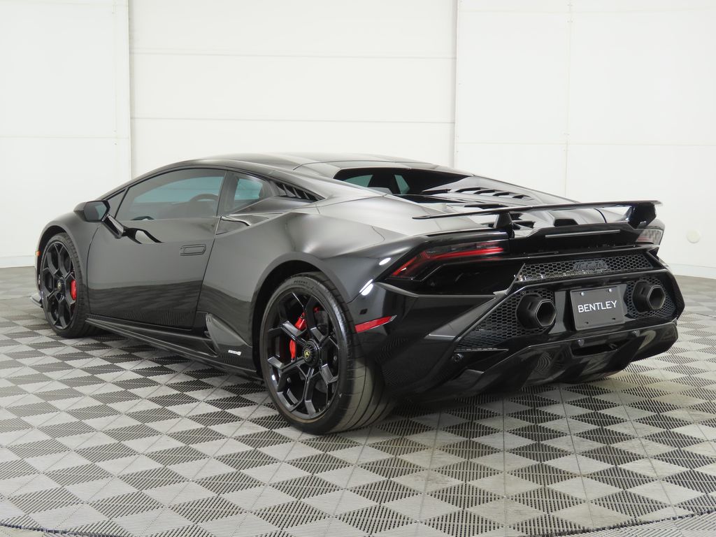 Thumbnail: 2024 Lamborghini Huracan - 7