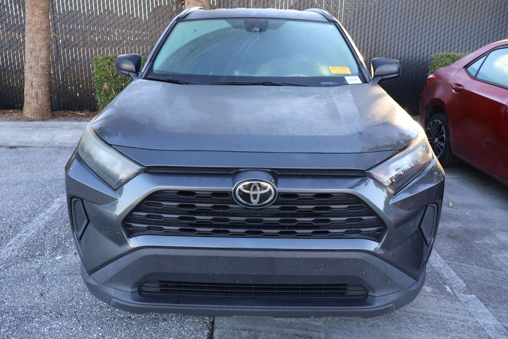 Thumbnail: 2021 Toyota RAV4 - 5