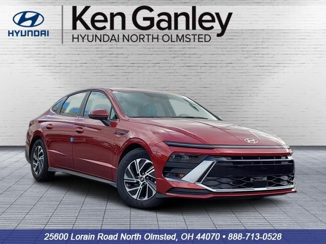 new 2026 Hyundai Sonata Hybrid car, priced at $31,345