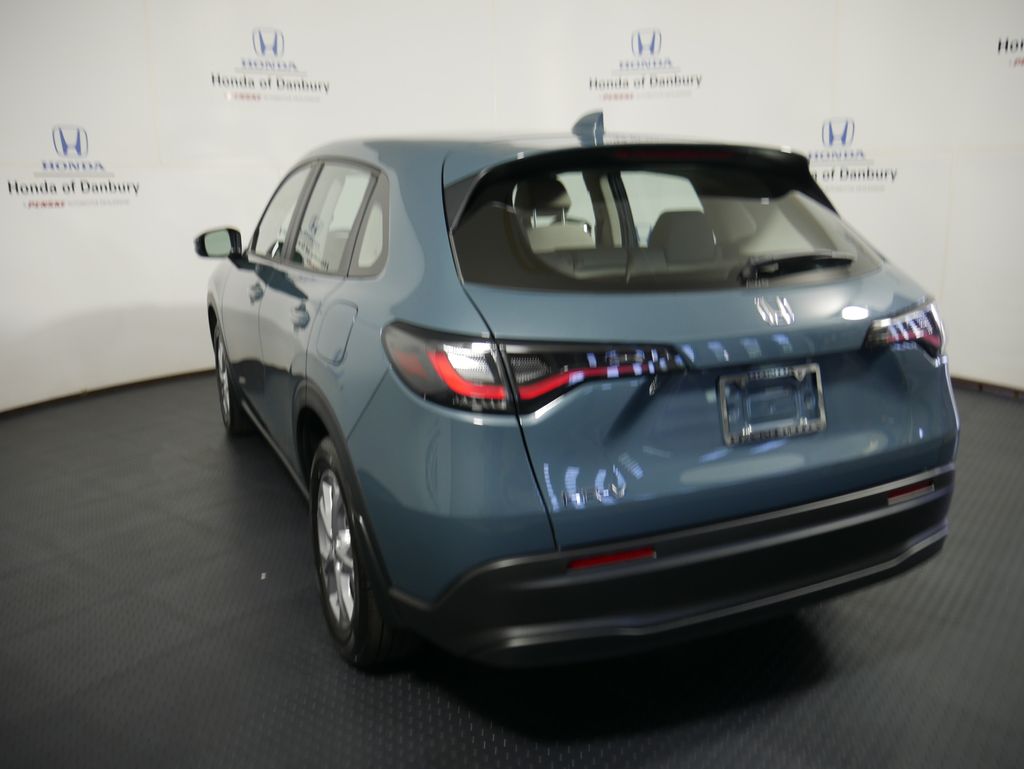 2025 Honda HR-V LX 11