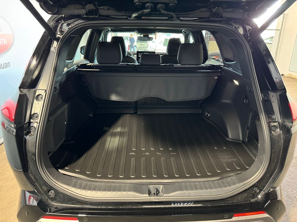 Thumbnail: 2026 Toyota RAV4 - 25