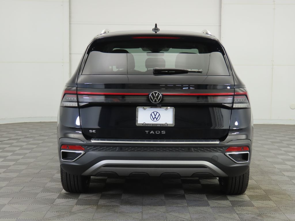Thumbnail: 2025 Volkswagen Taos - 7