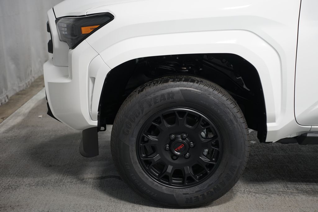 Thumbnail: 2025 Toyota Tacoma - 5