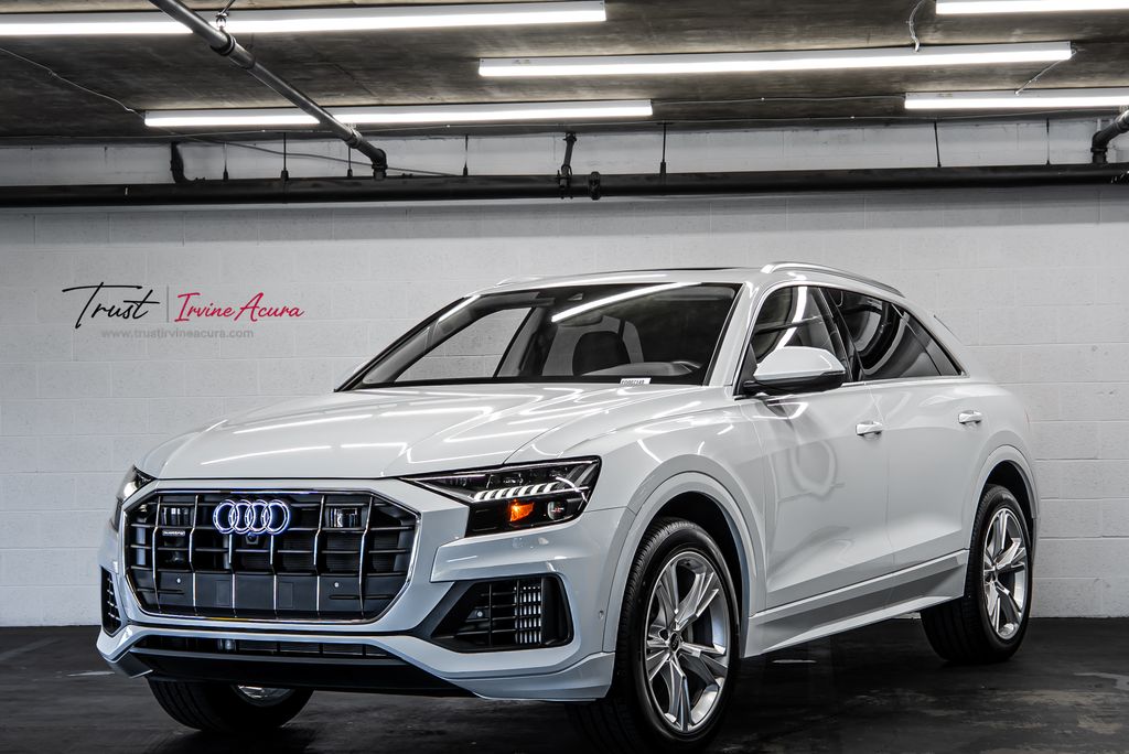 2023 Audi Q8 55 Premium Plus