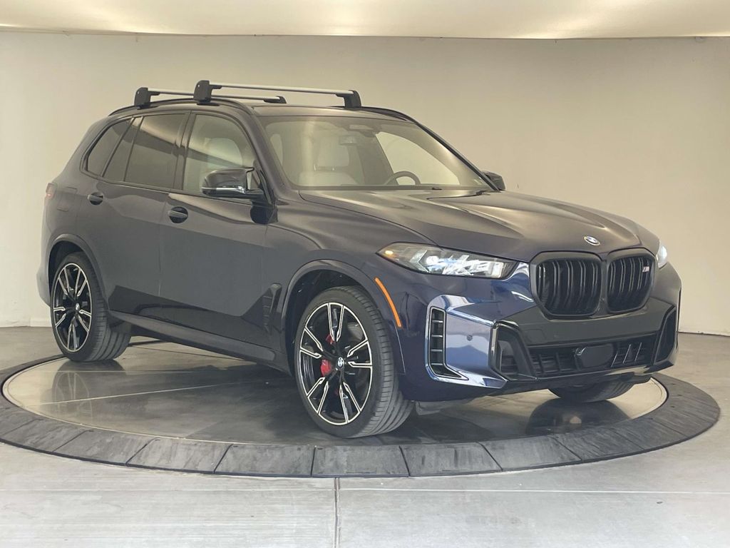 2024 BMW X5 M60i - 8