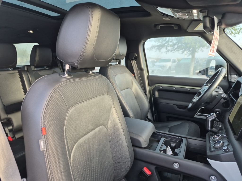 Used Car 2024 Land Rover Defender 130  X-dynamic Se For Sale Under $60,000 In Austin, Texas