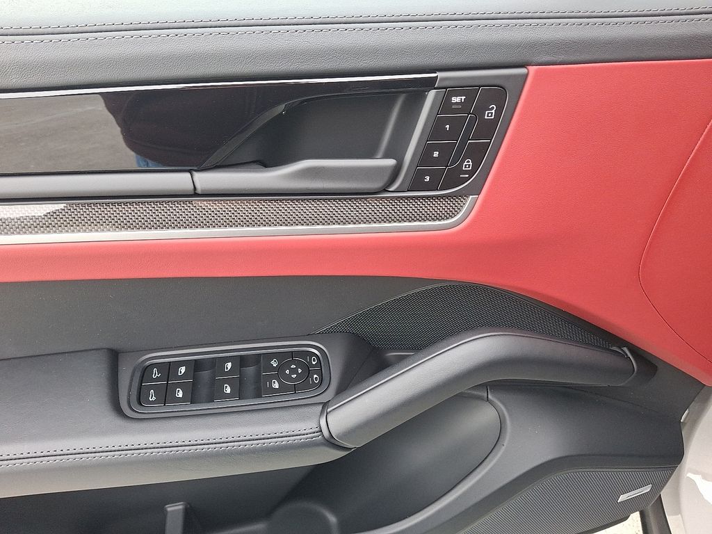 Thumbnail: 2026 Porsche  - 15