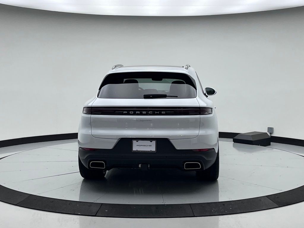 Thumbnail: 2025 Porsche Cayenne - 8