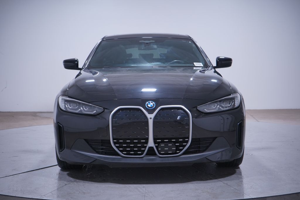 Thumbnail: 2023 BMW i4 - 4