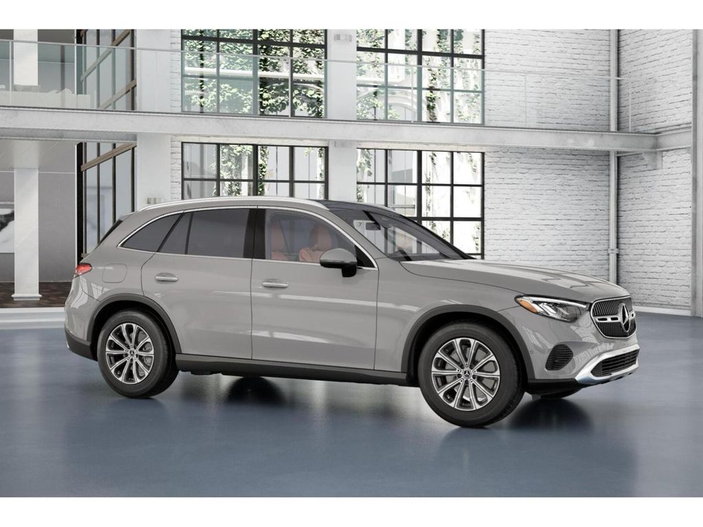 2025 Mercedes-Benz GLC 300 13