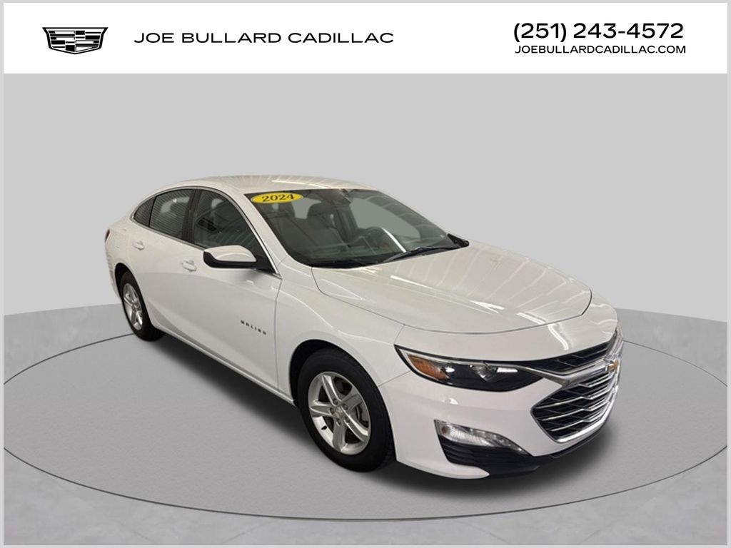 Summit White 2024 Chevrolet Malibu Sedan Front-Wheel Drive Continuously Variable Transmission