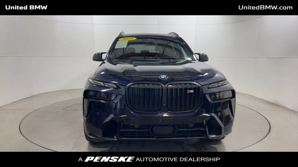 Thumbnail: 2025 BMW X7 - 3