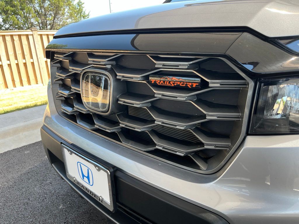 Thumbnail: 2023 Honda Passport - 16