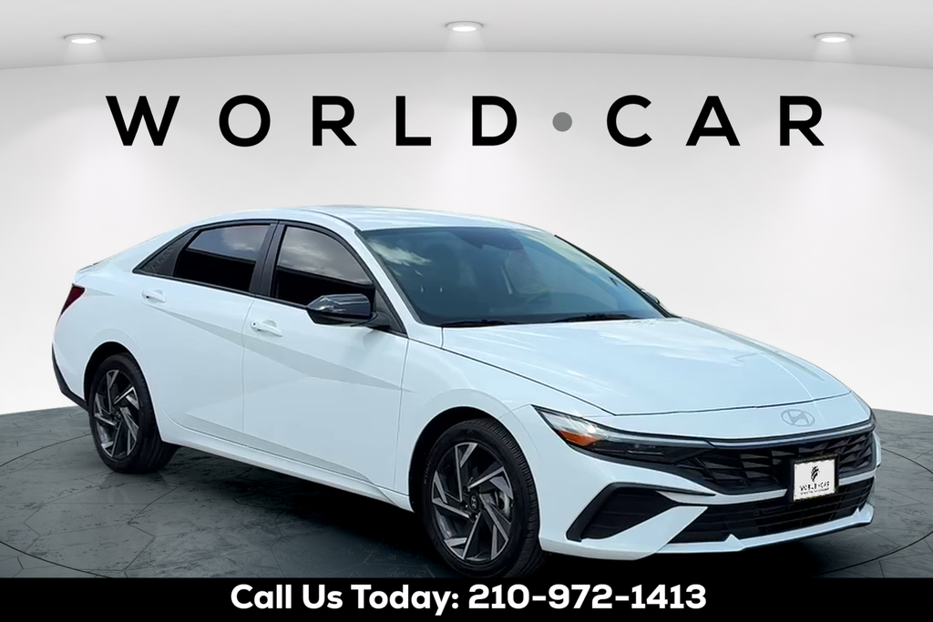 Serenity White 2025 Hyundai Elantra Sedan Front-Wheel Drive Continuously Variable Transmission