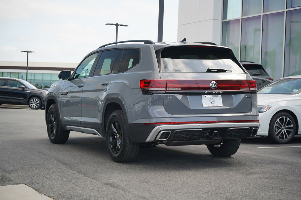 2024 Volkswagen Atlas 2.0T Peak Edition SE w/Technology 3