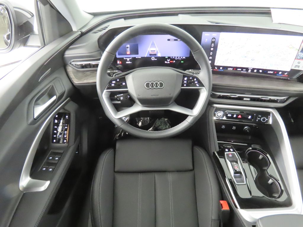 Thumbnail: 2026 Audi Q5 - 12