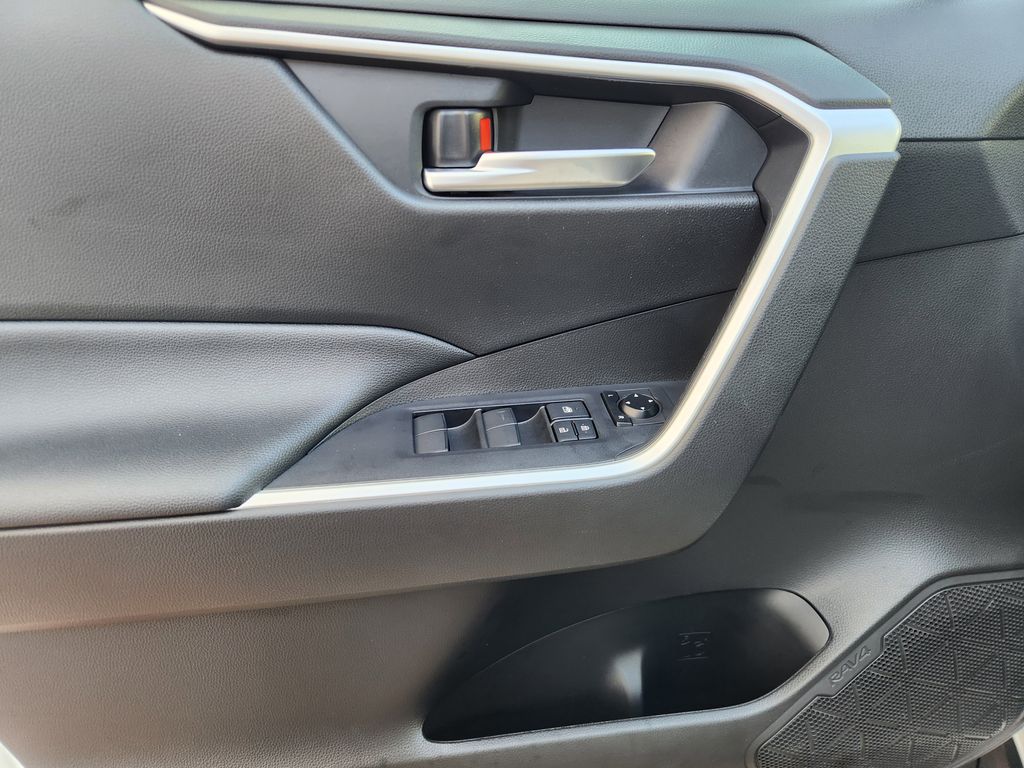 2020 Toyota RAV4 Hybrid XLE White at Community Toyota