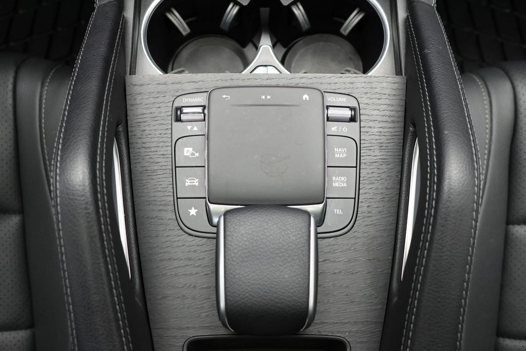 Thumbnail: 2023 Mercedes-Benz GLE - 29