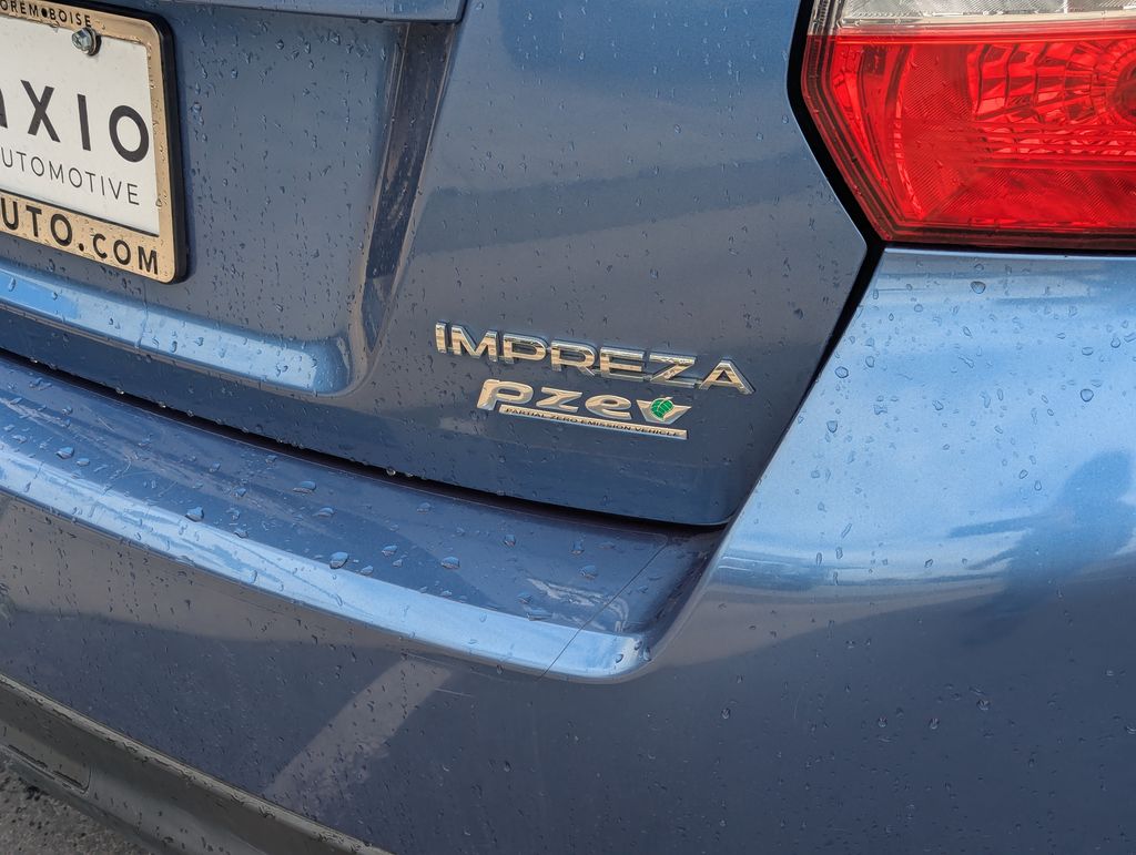 2016 Subaru Impreza 2.0i 5