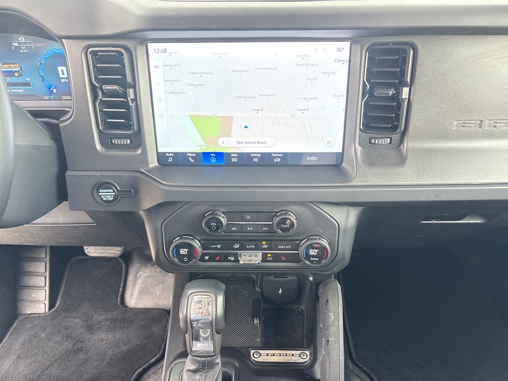 Certified Used 2025 Blue Ford Badlands image 22