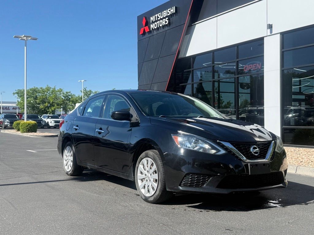 Super Black 2017 Nissan Sentra Sedan Front-Wheel Drive Continuously Variable Transmission
