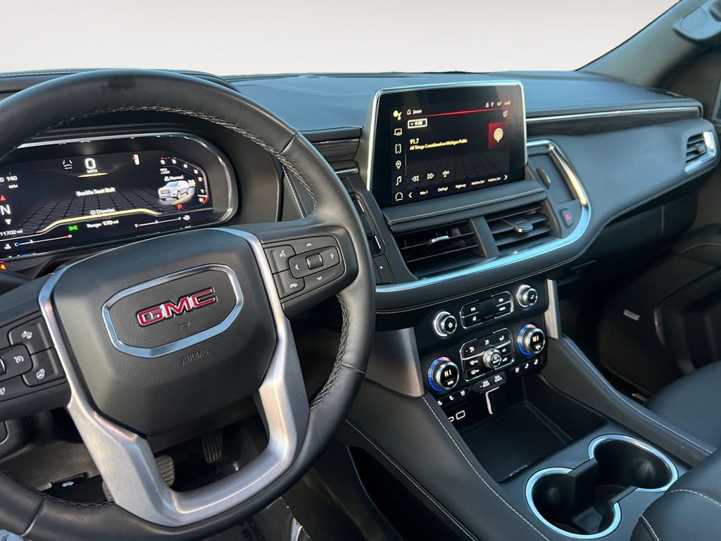 2023 GMC Yukon SLT 10