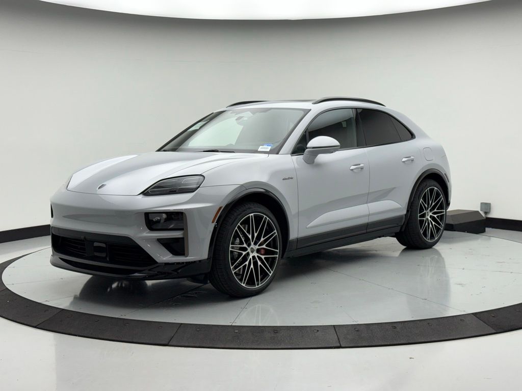 Thumbnail: 2026 Porsche Macan - 1