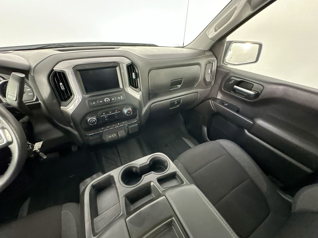 ChevroletSilverado 1500 LTD11