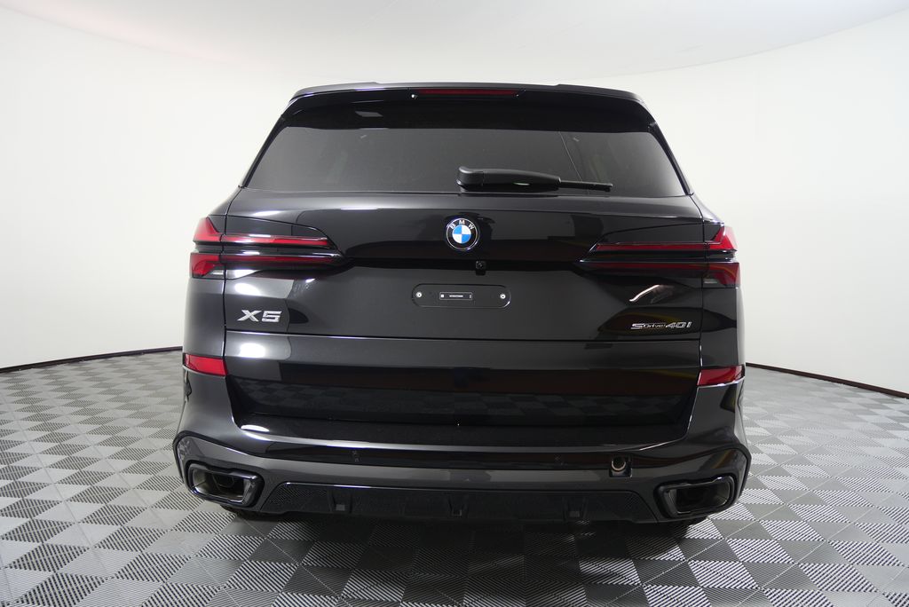 Thumbnail: 2026 BMW X5 - 4