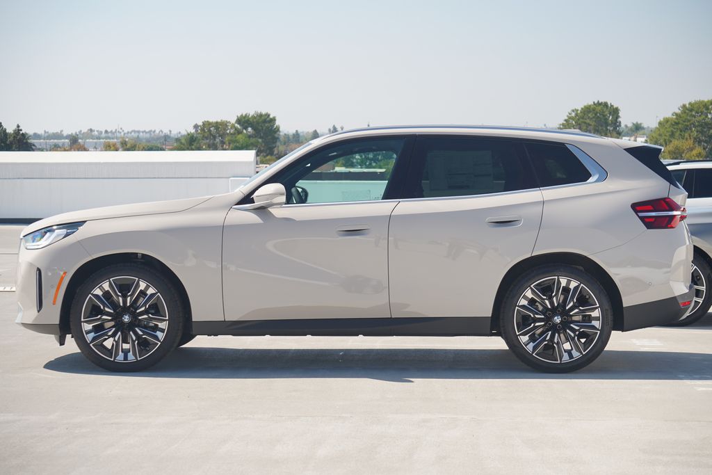 Thumbnail: 2026 BMW X3 - 4