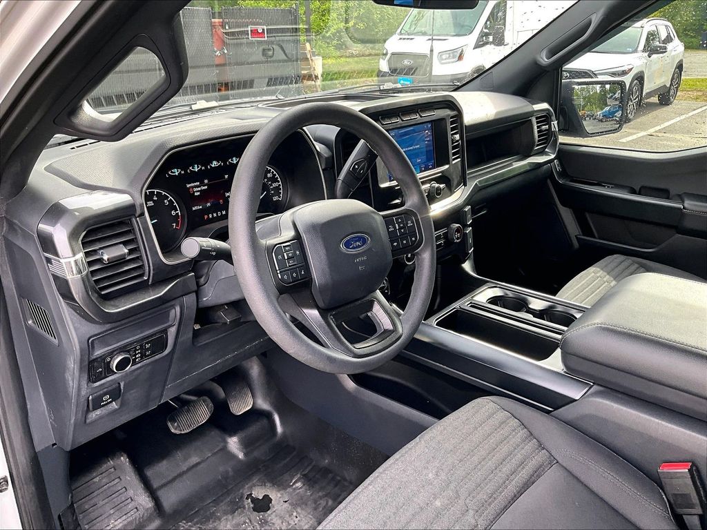2023 Ford F-150 — photo 14