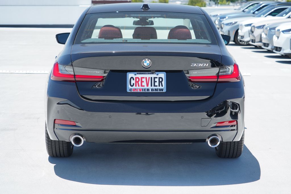 Thumbnail: 2026 BMW 3 Series - 6