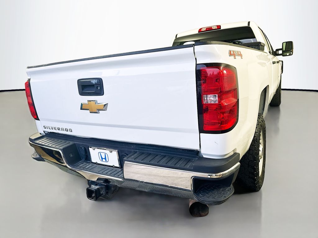 Thumbnail: 2016 Chevrolet Silverado 3500 - 5