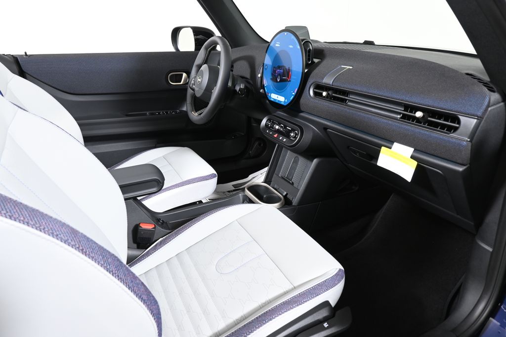 Thumbnail: 2026 MINI Cooper - 26