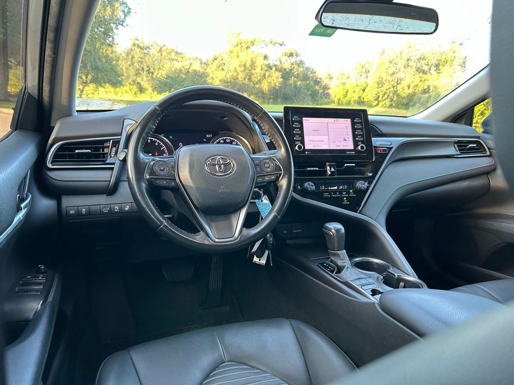 Thumbnail: 2023 Toyota Camry - 12