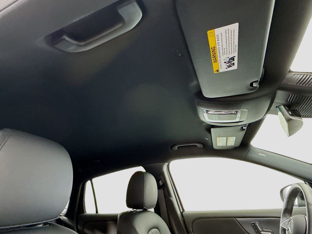 Thumbnail: 2025 Mercedes-Benz GLA - 16