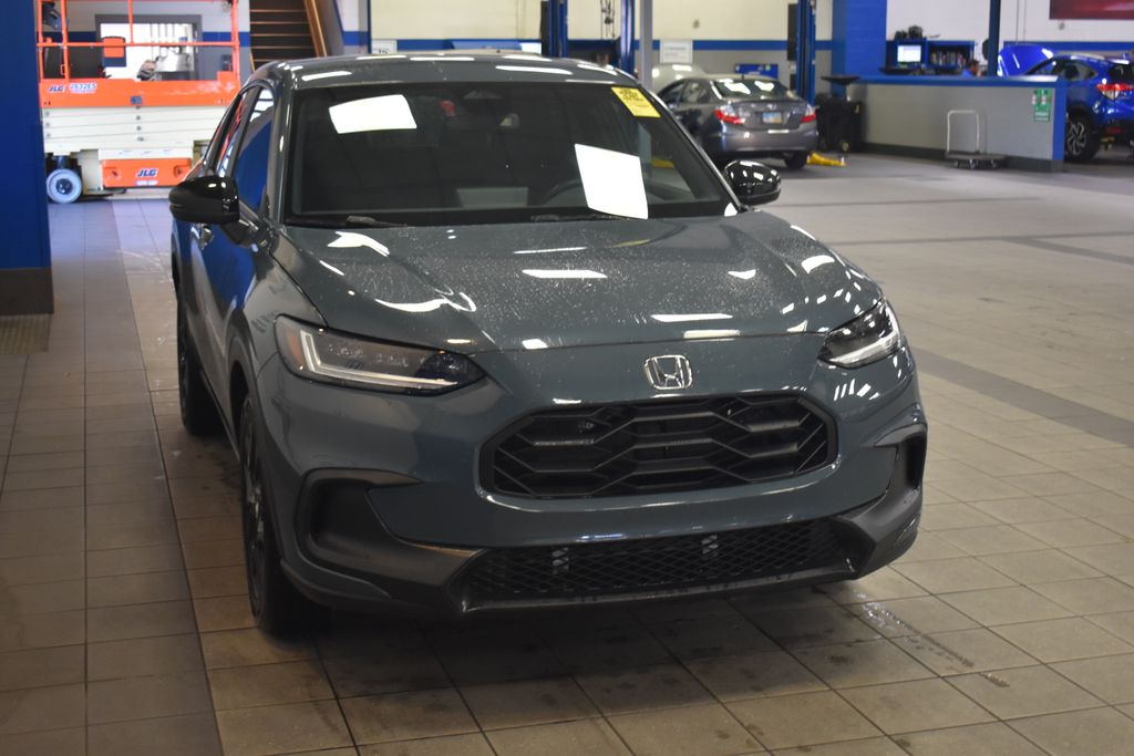 Thumbnail: 2023 Honda HR-V - 3