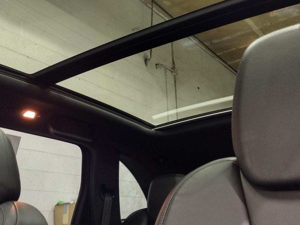 2017 Porsche Cayenne Base