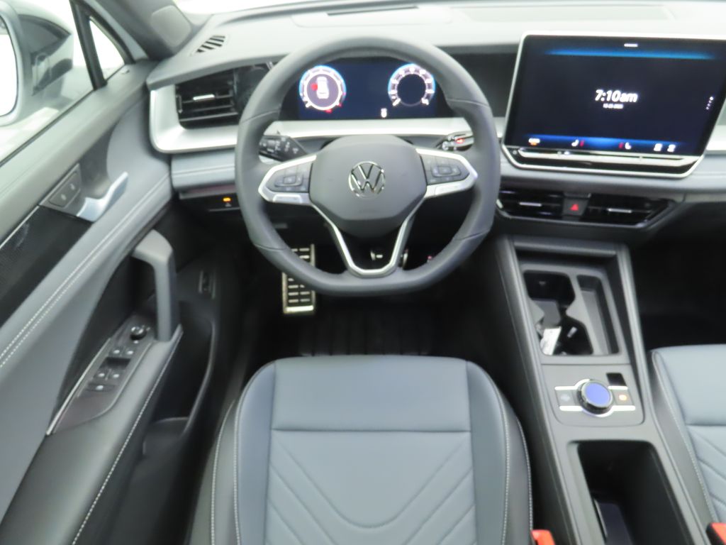 Thumbnail: 2026 Volkswagen Tiguan - 11